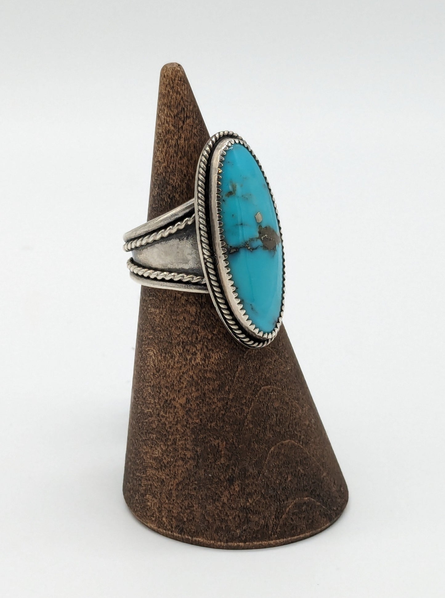 Classic Kingman Turquoise Ring